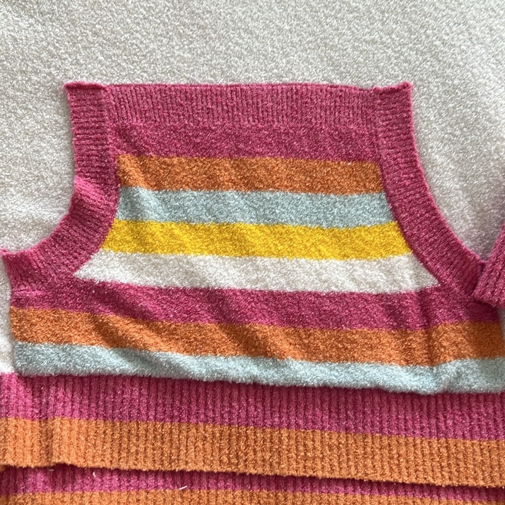 LoveShackFancy Fenmore Hoodie - Picture 7 of 11